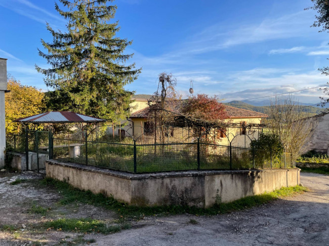 Casa indipendente in vendita a Aliena, Norcia (PG)