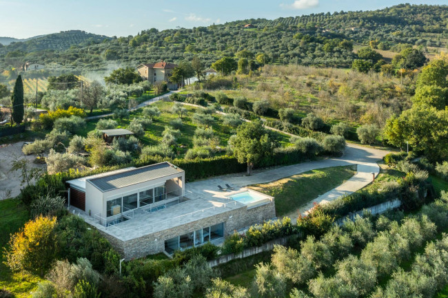 Villa in Vendita a Corciano