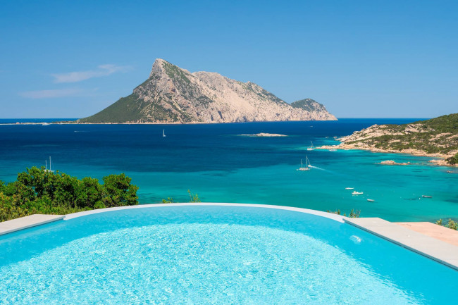 Villa in Vendita a San Teodoro