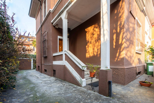 Villa for sale in Milano