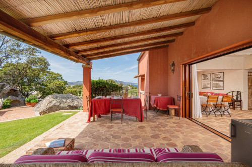 Villa in vendita a Olbia