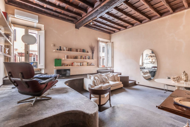 Apartment for Sale in Roma