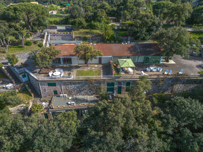 Villa in Vendita a Capoliveri - Isola d'Elba