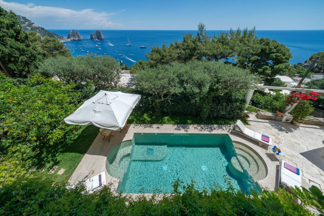 Villa in Vendita a Capri