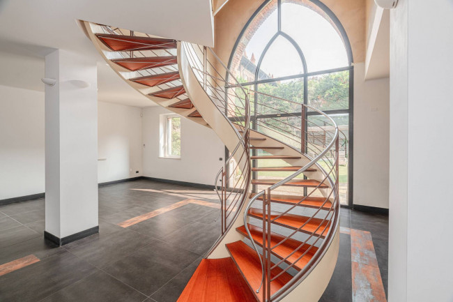 Villa storica in Vendita a Monza