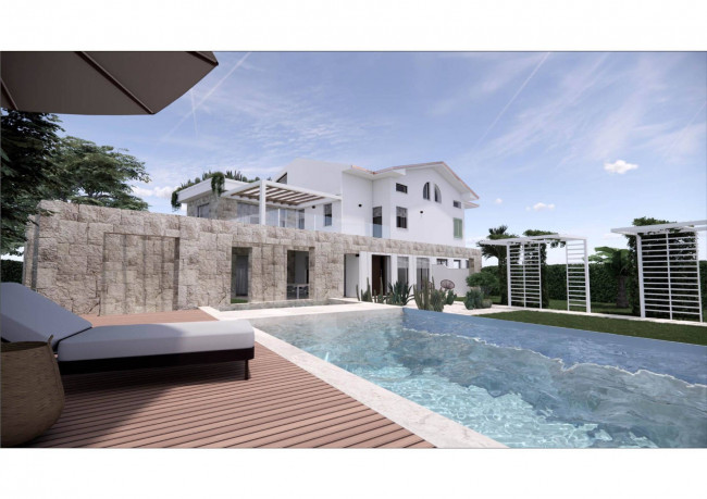 Two-family villa for Sale in Forte dei Marmi