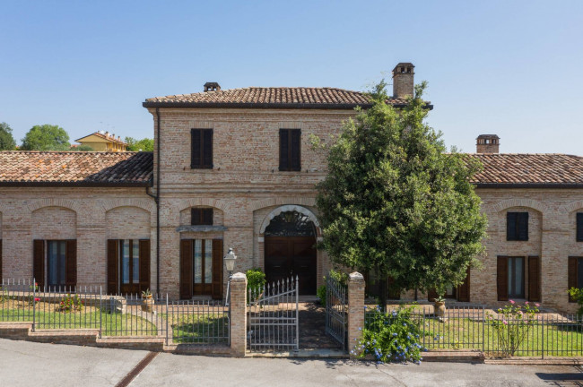 Villa in Vendita a Coriano
