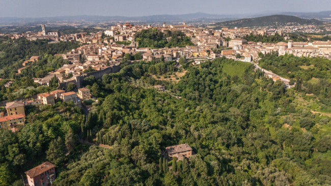 Villa in Vendita a Perugia