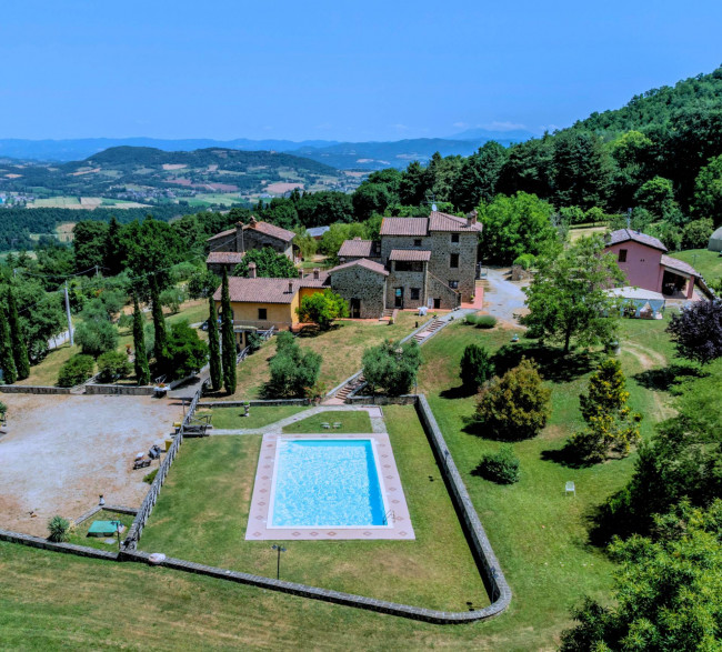 Rustic/Farmhouse/Court for Sale in Città di Castello