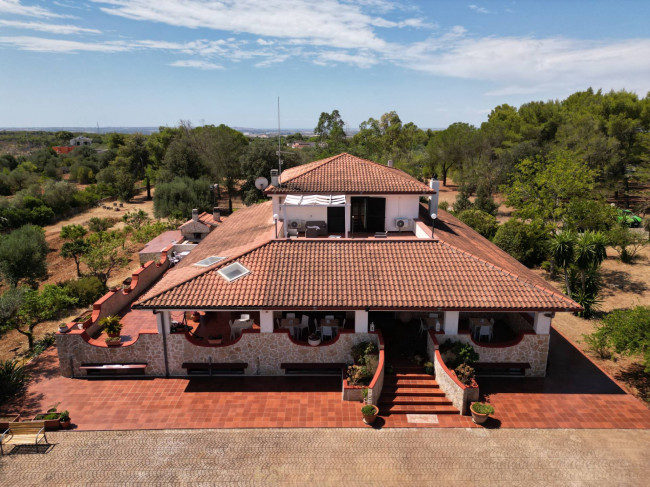Masseria in Affitto/Vendita a Grottaglie