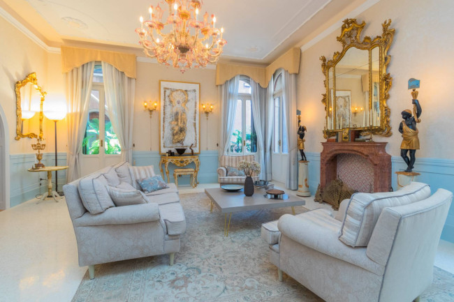 Appartamento in Vendita a Venezia