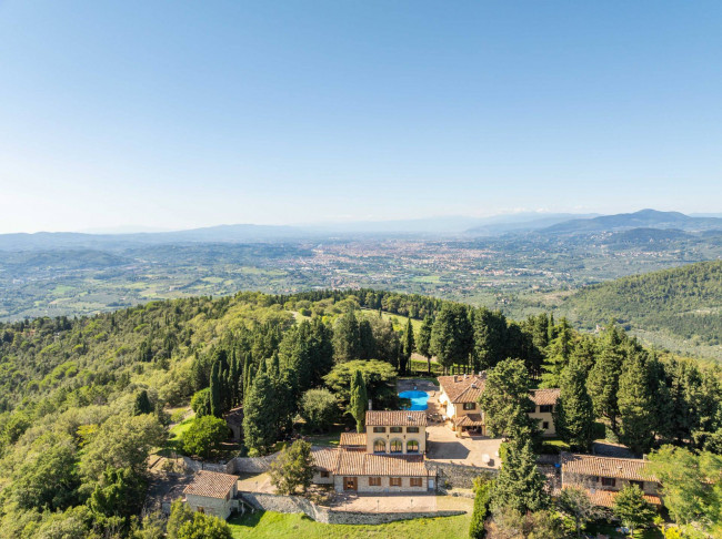 Villa in Vendita a Bagno a Ripoli