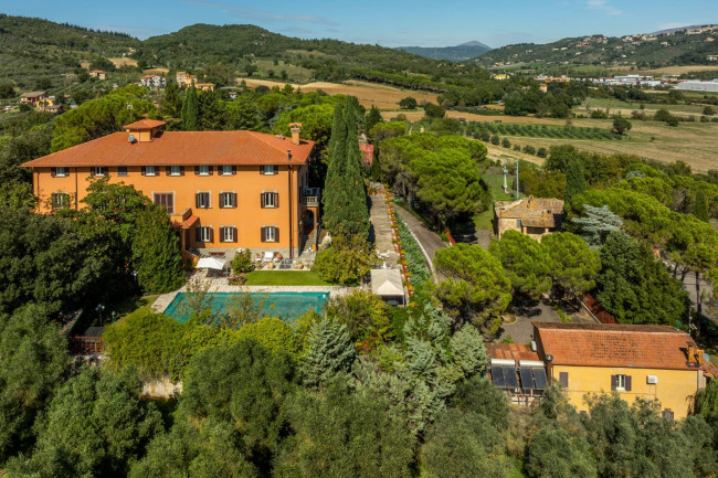 Villa in Vendita a Corciano