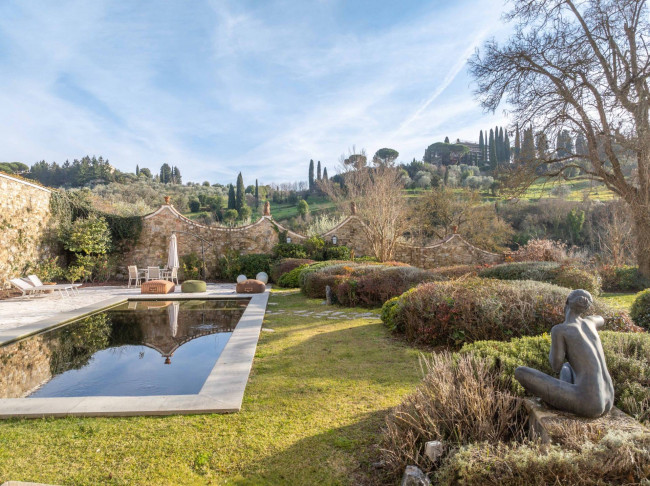 Villa storica in Vendita a Firenze