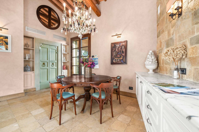 Villa storica in Vendita a Firenze