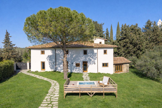 Villa for Sale in Greve in Chianti