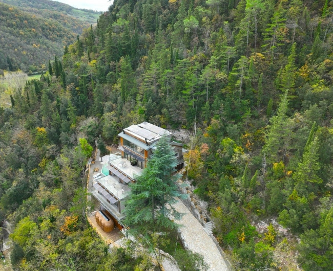 Villa in Vendita a Acqualagna