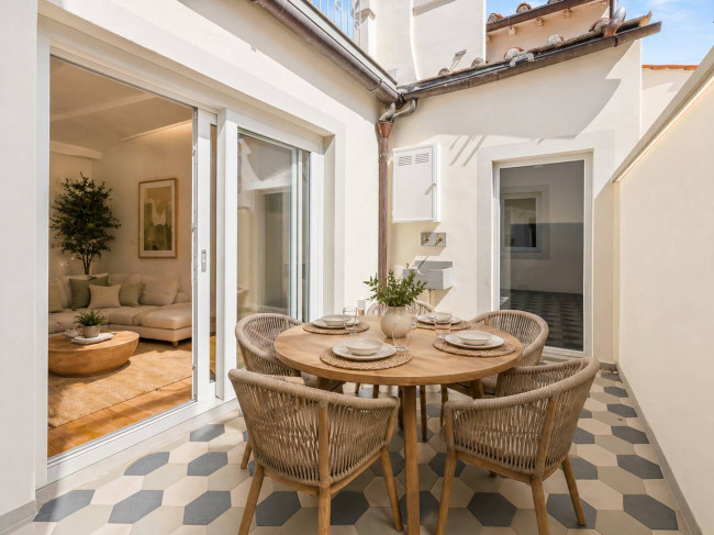 Appartamento indipendente in Vendita a Firenze