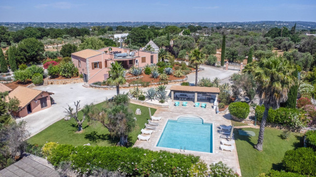 Villa in Vendita a Ostuni