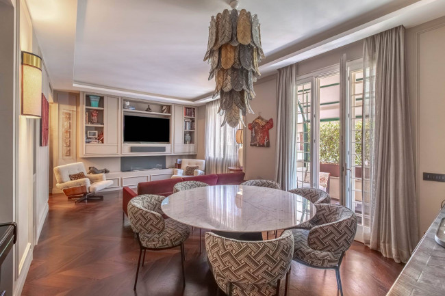 Apartment for Sale in Roma