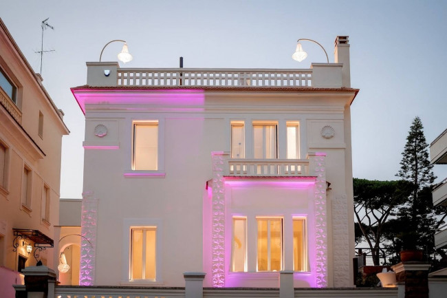 Villa in Vendita a Anzio