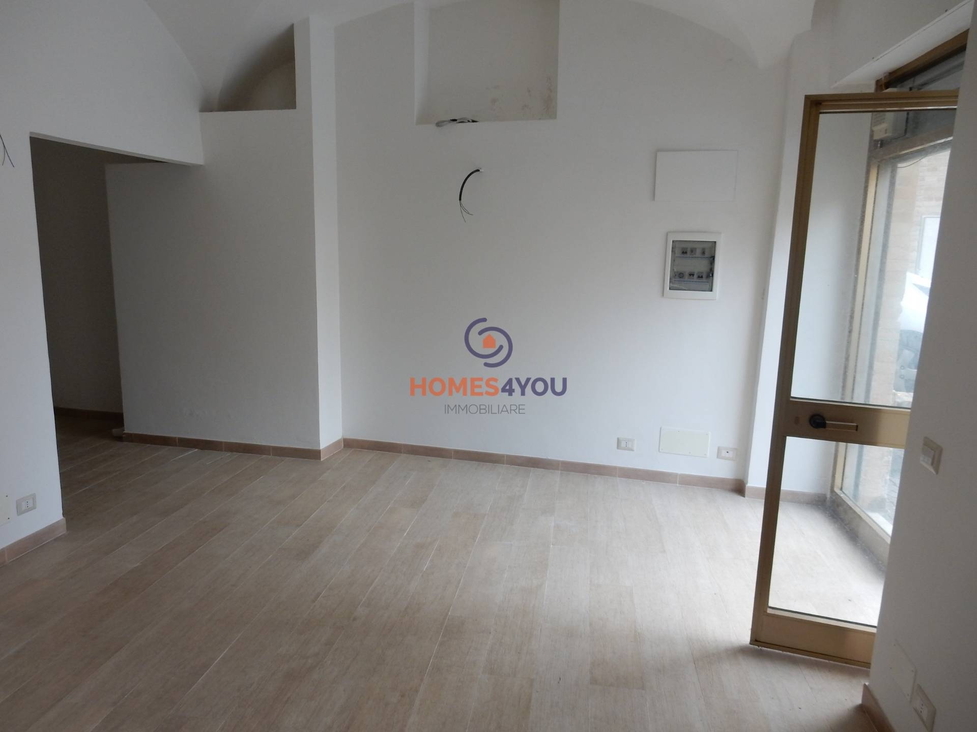  fermo affitto quart: centro storico homes4you-srls