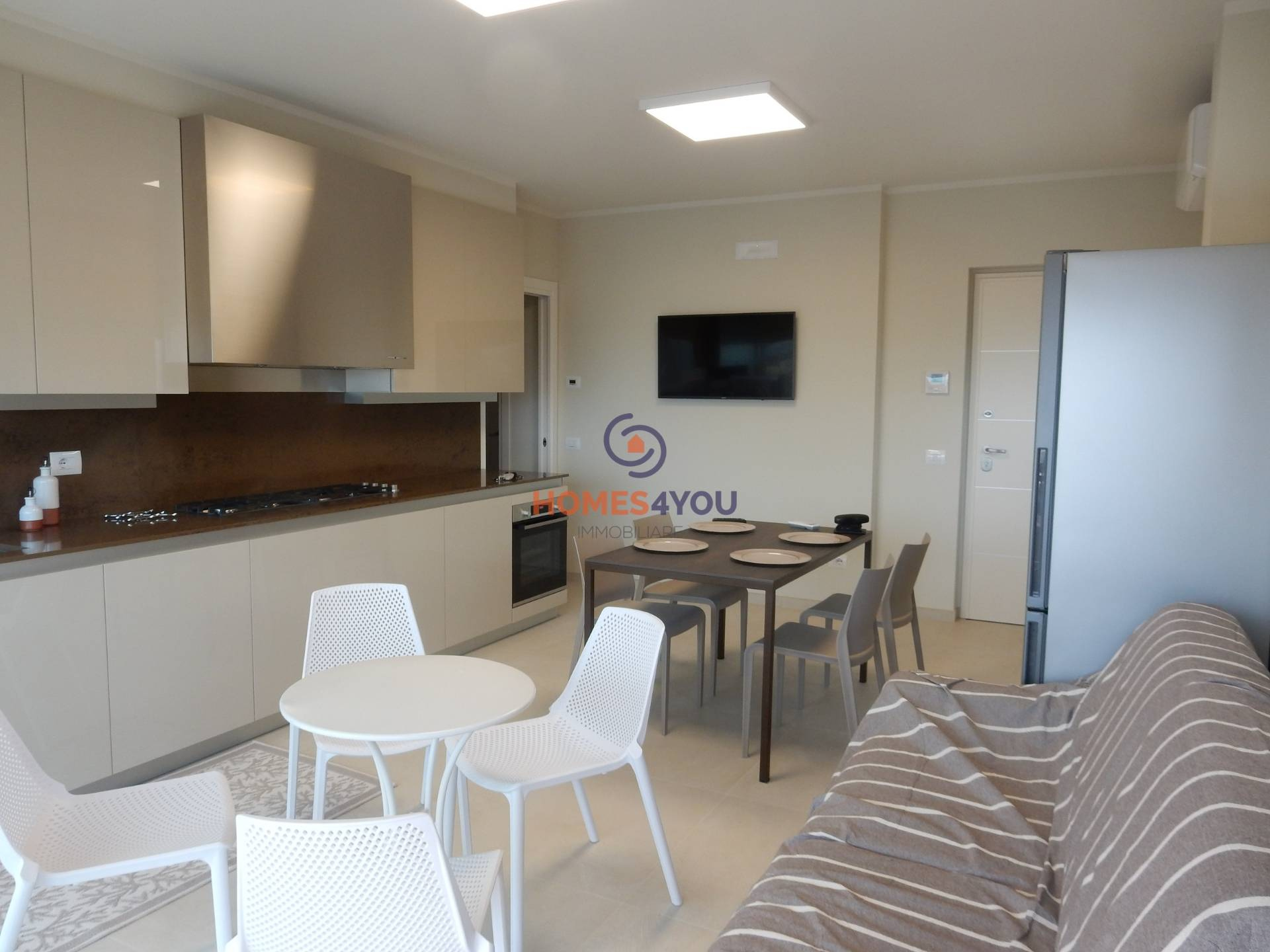 Appartamento PORTO SAN GIORGIO affitto  Centro  HOMES4YOU SRLS