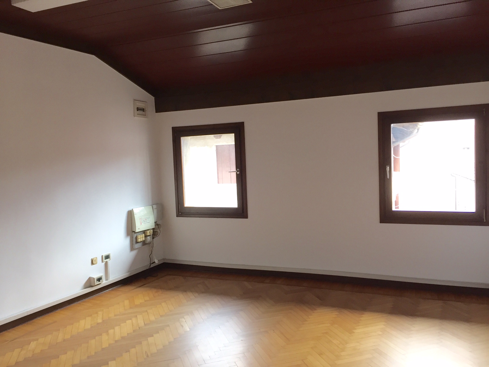 Ufficio - Loc.Com. TREVISO affitto  Centro storico  impREsa Galleria della Dogana