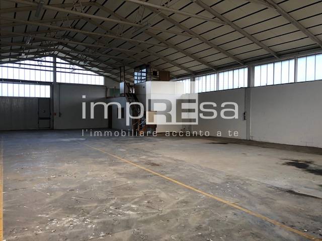  venezia affitto quart: favaro veneto impresa-marcon