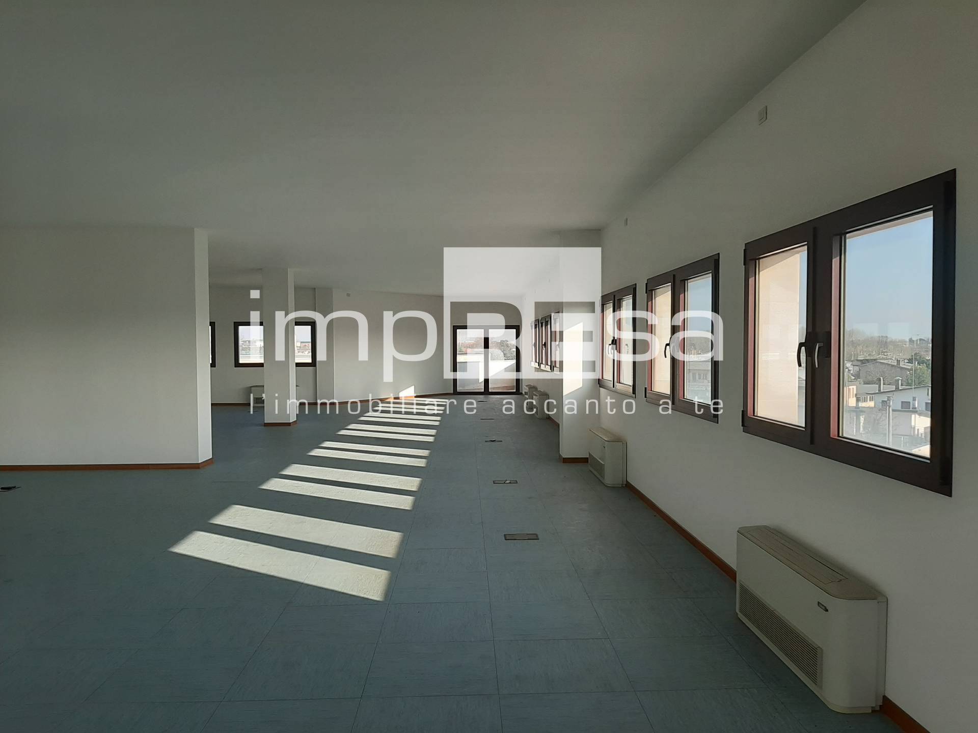  treviso affitto quart: castellana impresa-paese