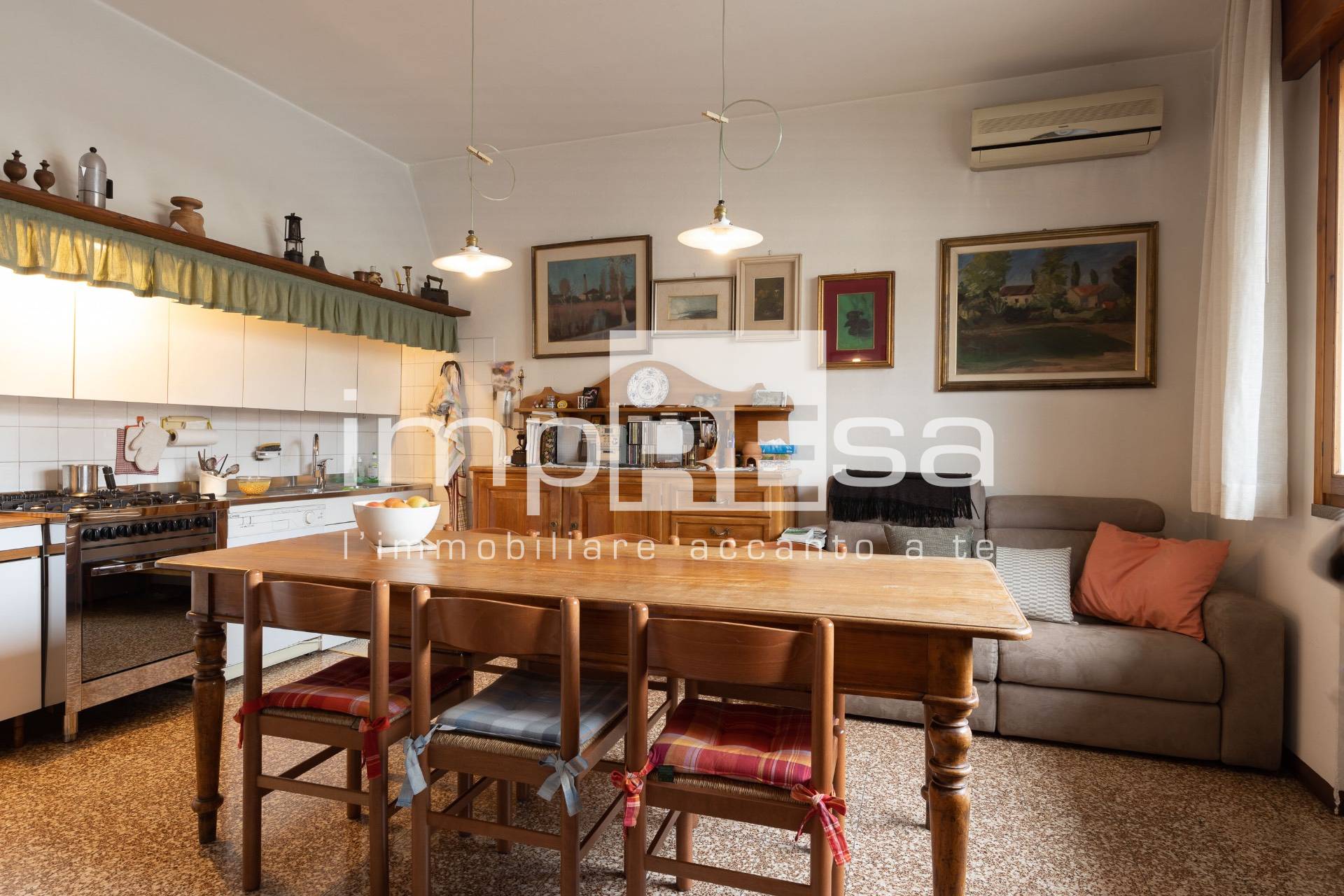 Villa Unifamiliare - Indipendente PAESE vendita  Postioma  impREsa Villorba