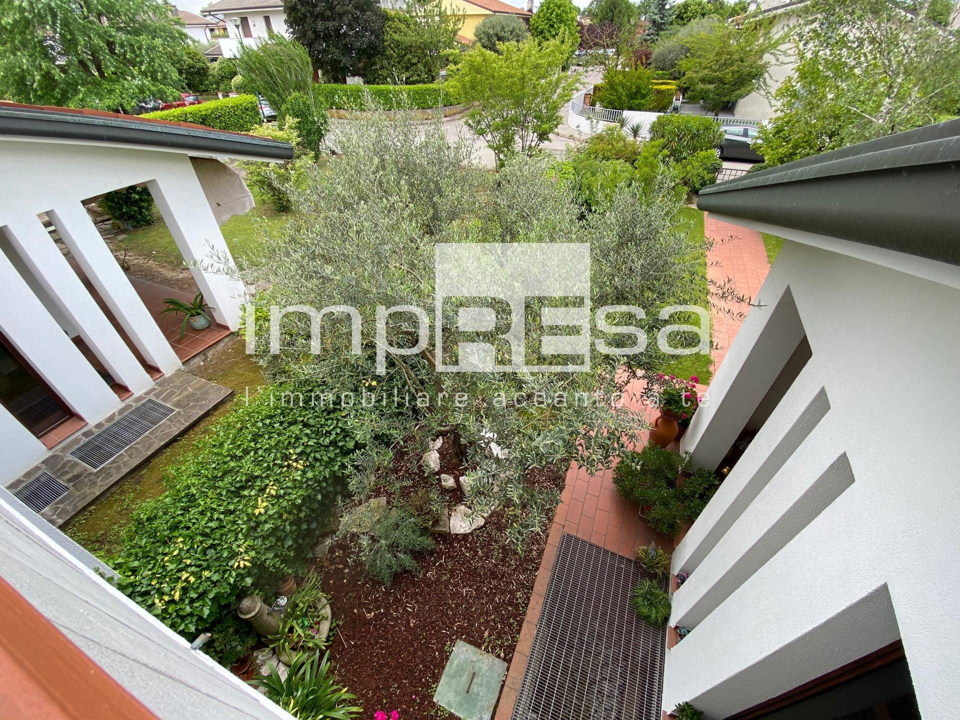 Villa VILLORBA vendita    impREsa Villorba