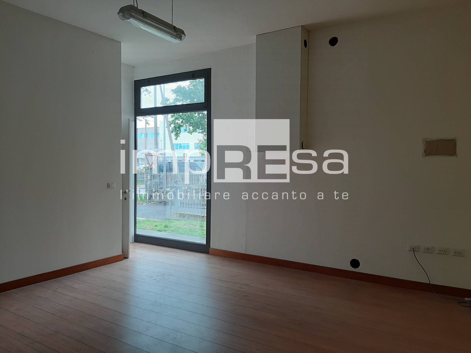 Negozio - Loc.Com. TREVISO vendita  S. Giuseppe  impREsa Paese