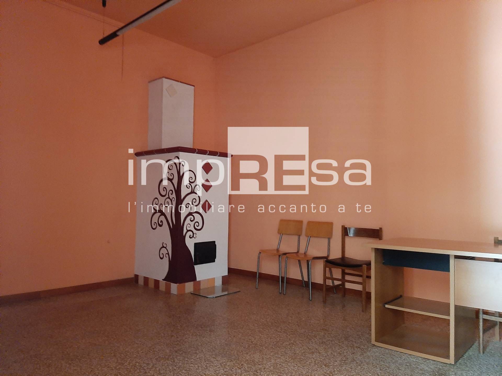 Negozio - Loc.Com. TREVISO affitto  S. Maria del Rovere  impREsa Paese