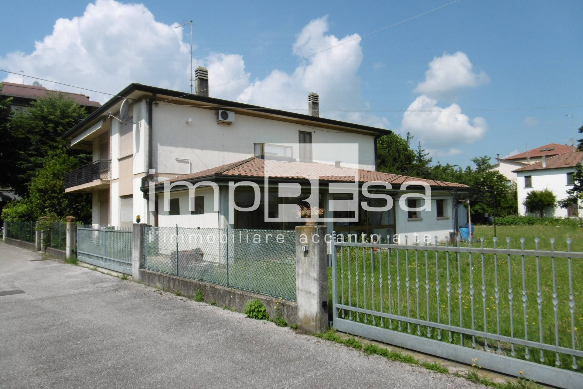 Villa NERVESA DELLA BATTAGLIA vendita    impREsa Treviso Duomo