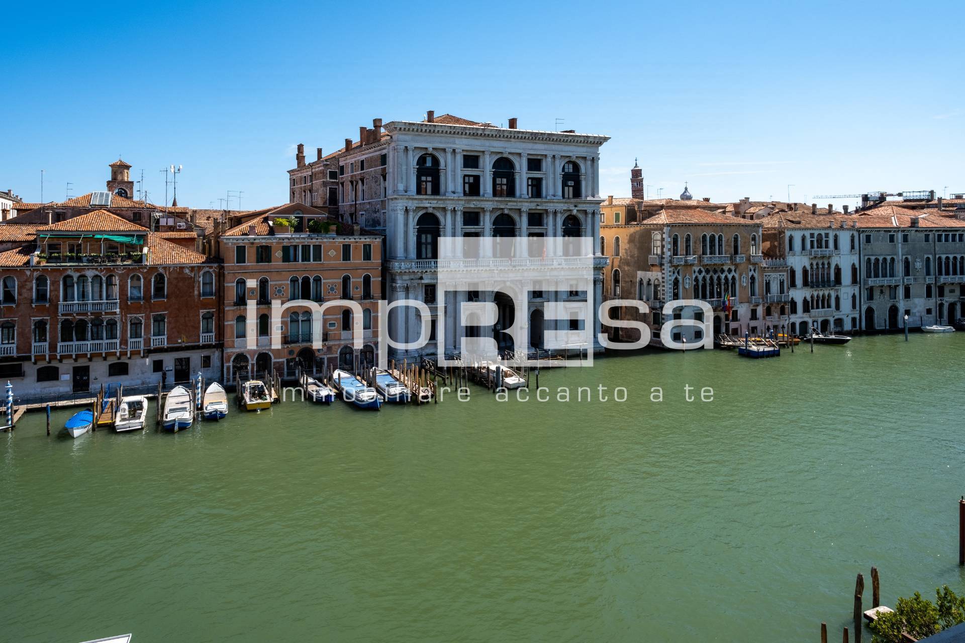 Appartamento VENEZIA vendita  San Polo  impREsa Silea