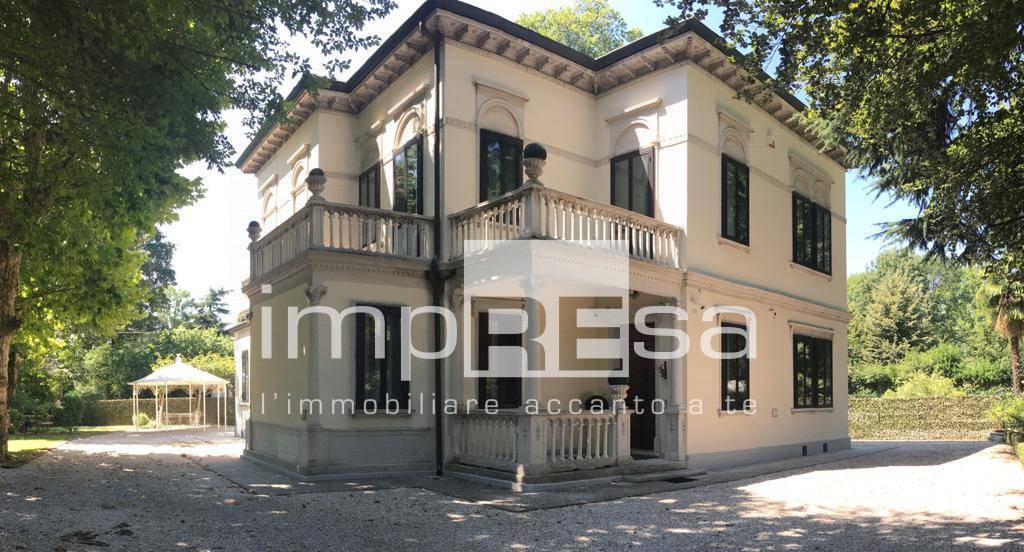 Villa VENEZIA vendita  Mestre  impREsa srl