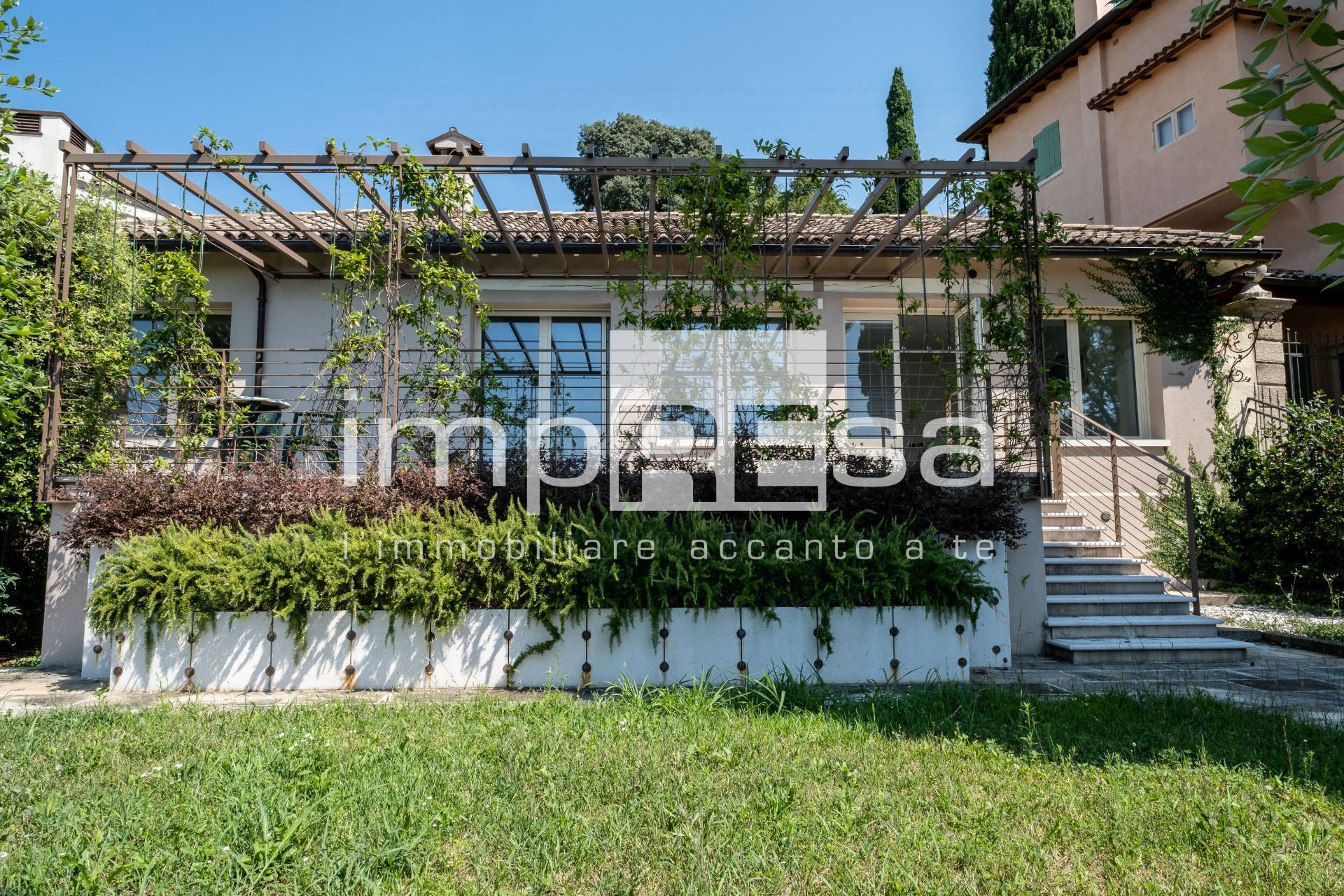 Villa ASOLO vendita    impREsa srl