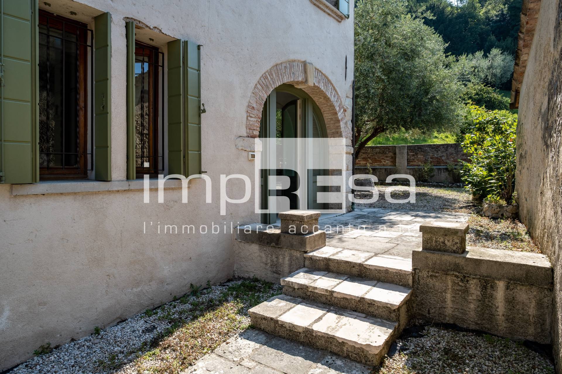 Villa ASOLO vendita    impREsa srl