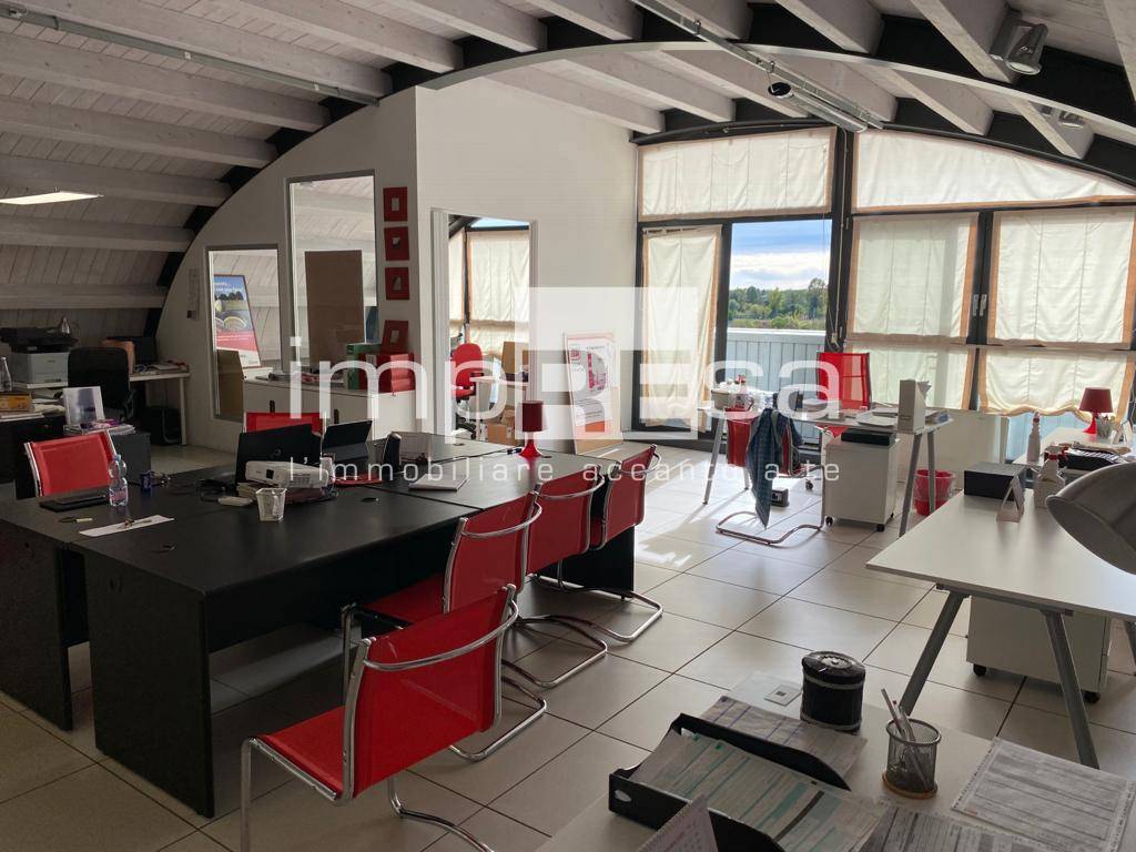 Ufficio - Loc.Com. TREVISO affitto    impREsa Silea