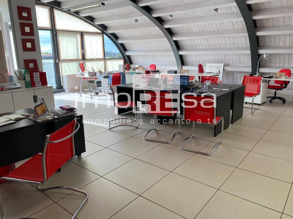  treviso affitto quart:  impresa-silea