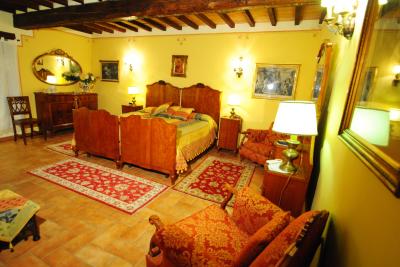 Albergo/Hotel in vendita a Todi (PG)