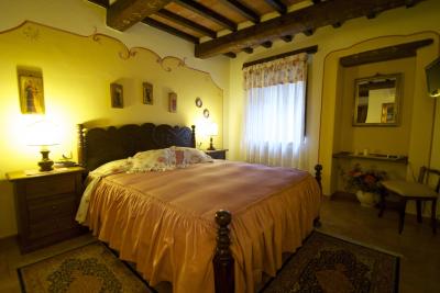 Albergo/Hotel in vendita a Todi (PG)