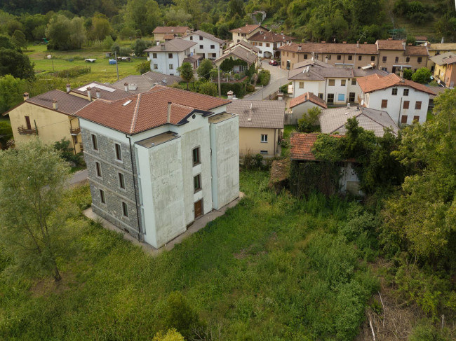 Villa in vendita a Zomeais, Tarcento (UD)