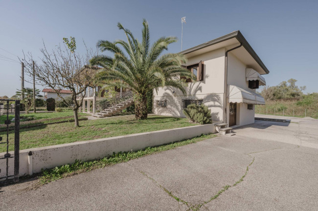 Villa in vendita a Pasiano Di Pordenone (PN)