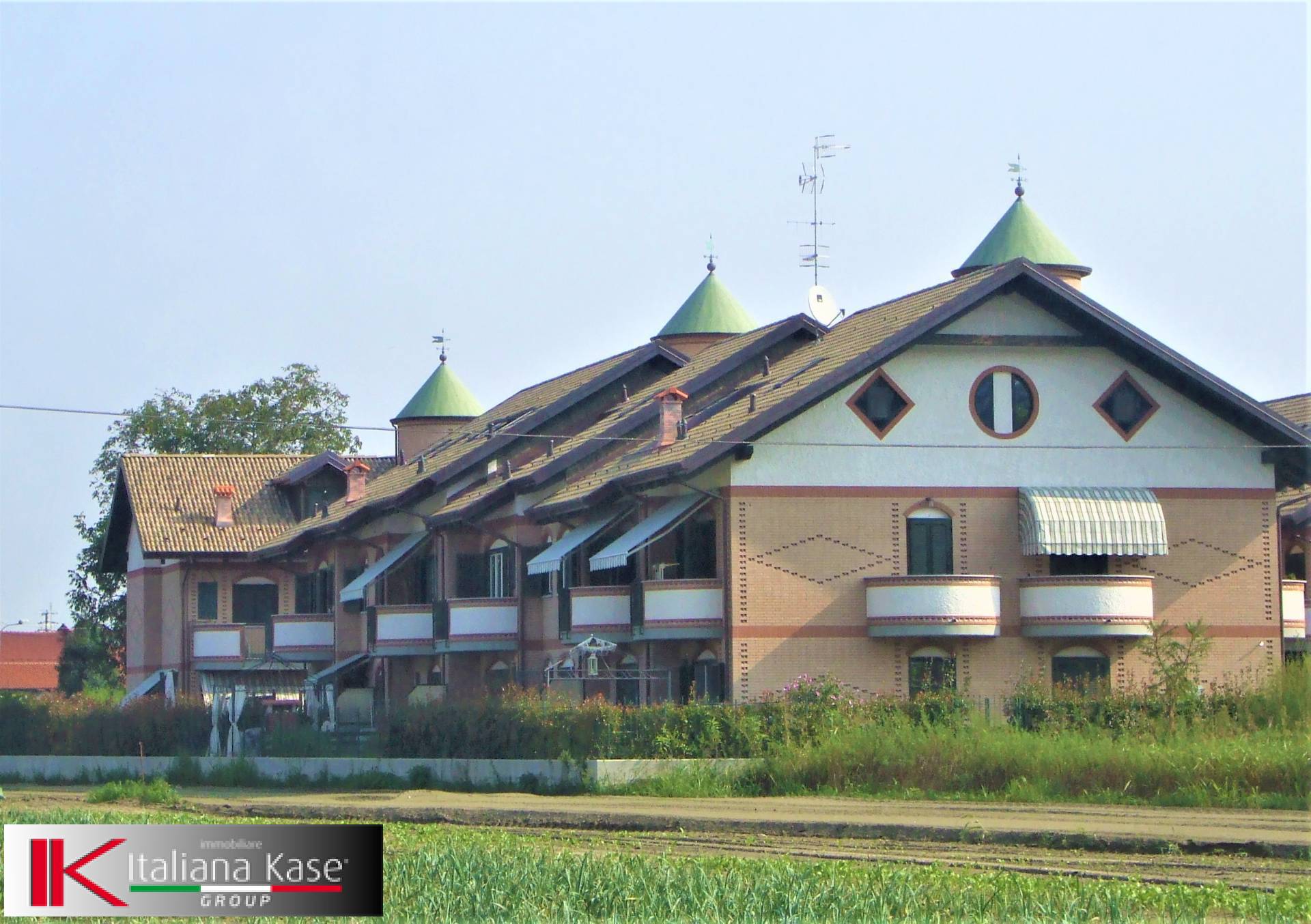 Appartamento CASTIGLIONE TORINESE vendita  Centro  Studio Castiglionese s.a.s.