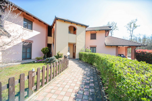  Entrer chambres maximum Vente au San Giorgio Canavese