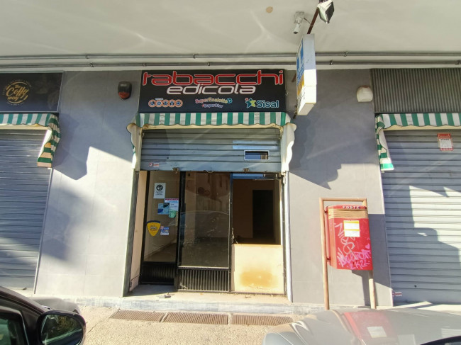 Locale commerciale in Affitto a Settimo Torinese