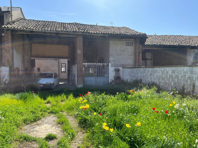 Casa semi-indipendente in vendita a Saluggia (VC)