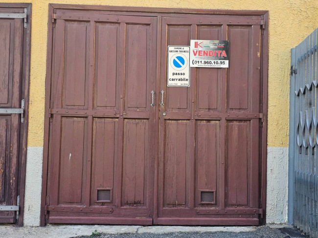 Garage/Box/Posto auto in vendita a Gassino Torinese (TO)